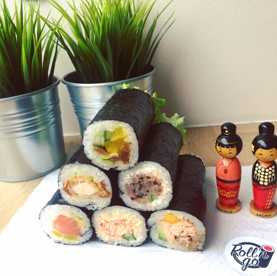 Roll'n Go. Idea miejsca: take and go. Wybierz smak ulubionego sushi w większej wersji!